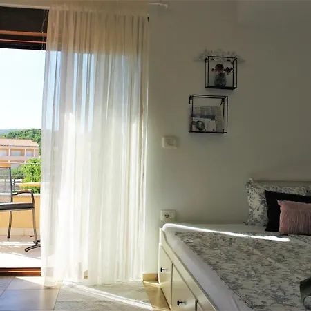 Iva Apartmani Vodice Exterior photo
