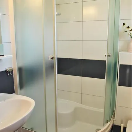 Iva Apartmani Vodice Exterior photo