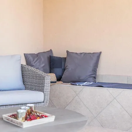Iva Apartmani Vodice Exterior photo